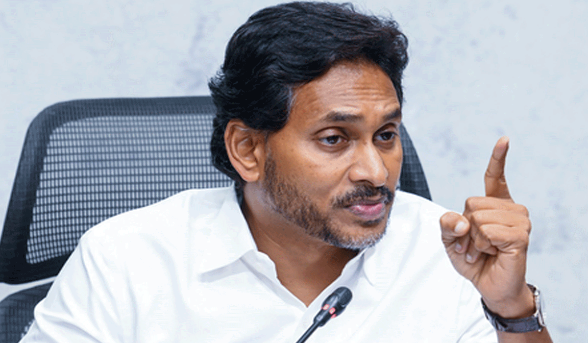 Jagan continues to target Chandrababu Naidu over DSC scam