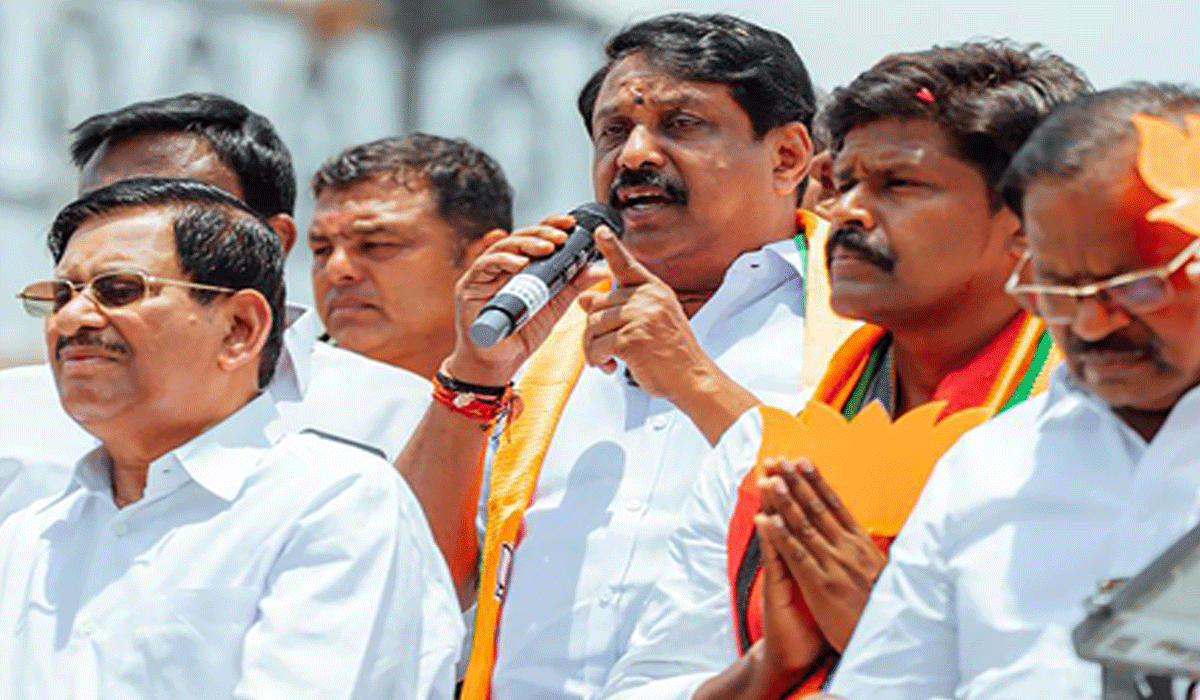 Tamil Nadu BJP seeks removal of CM Vijay-like Vinayagar idol in Chennai; demands arrests