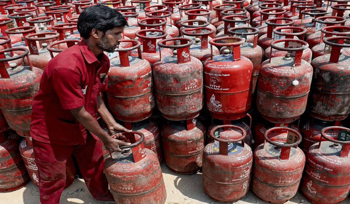 LPG Aadhaar e-KYC Deadline: Consumers Must Complete Authentication by October 1