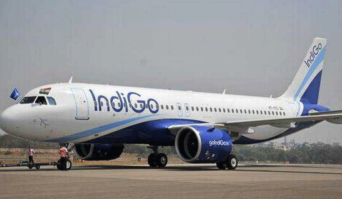 Indigo flight comes into contact with VDGS pole while parking at Srinagar airport
