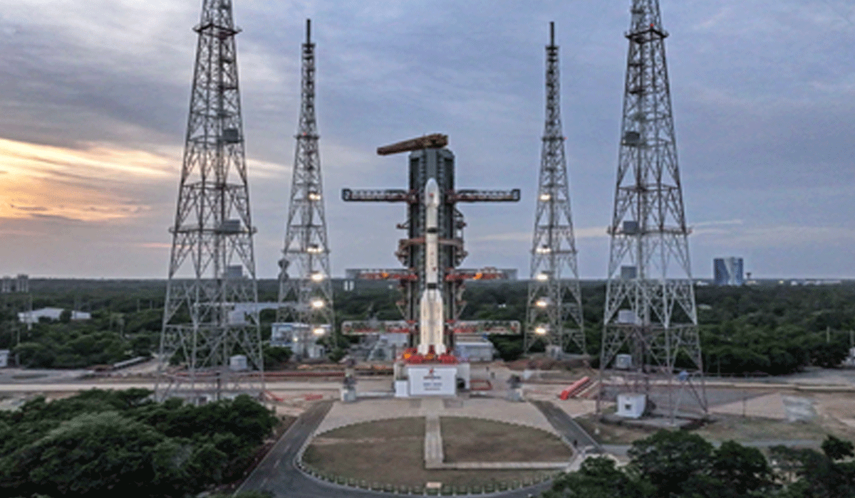 ISRO successfully launches Earth observation satellite abroad GSLV-F17
