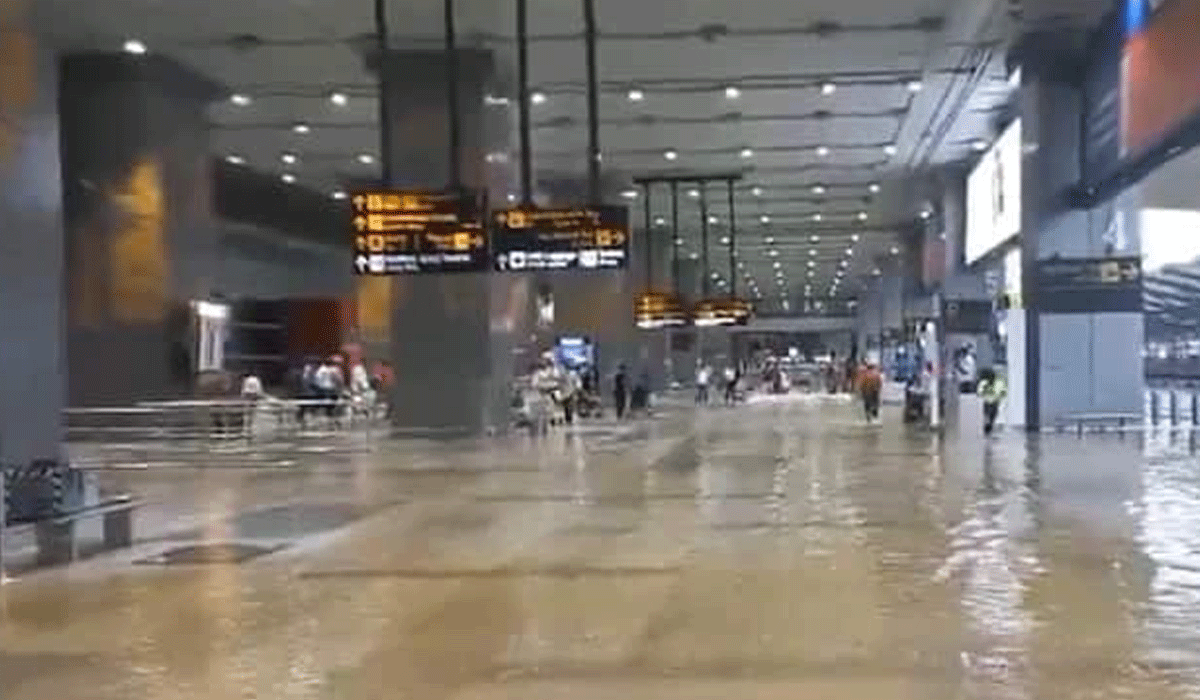 Delhi rains disrupt flight operations at IGI Airport; IndiGo, Air India issue passenger advisories
