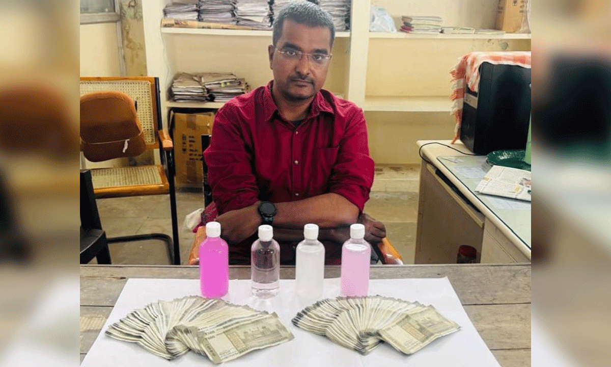 TGSPDCL Assistant Engineer Caught Taking ₹1.2 Lakh Bribe in Hyderabad